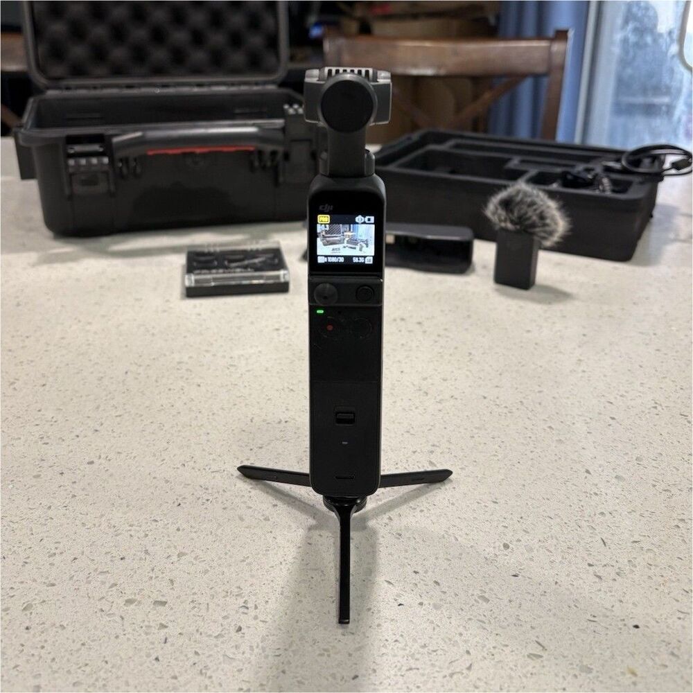 DJI Osmo Pocket 2 creator combo w/ Case